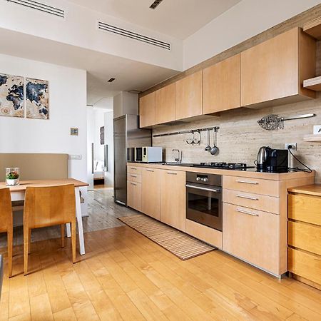 One Bedroom Apartment In Brera Milano Eksteriør billede