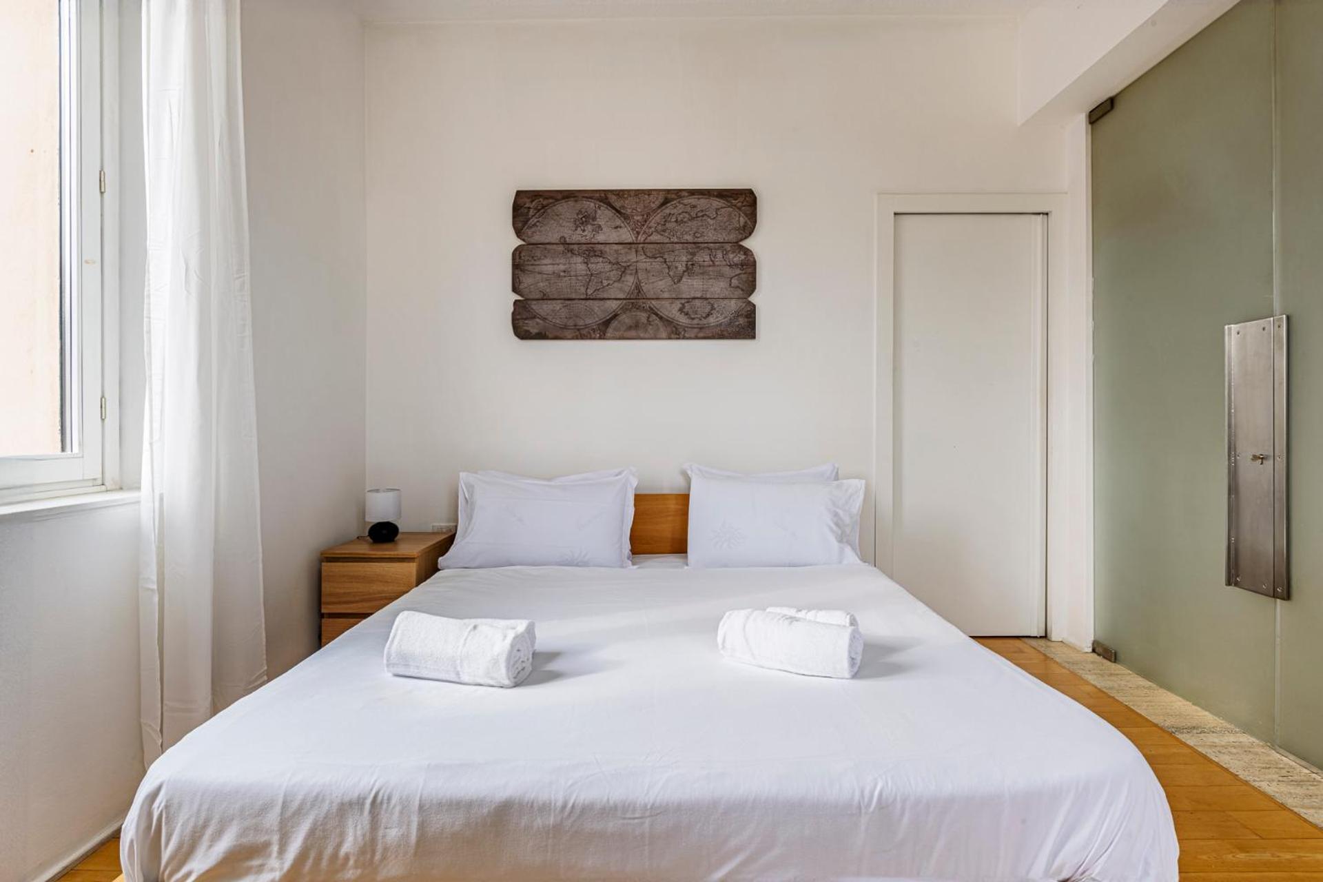 One Bedroom Apartment In Brera Milano Eksteriør billede